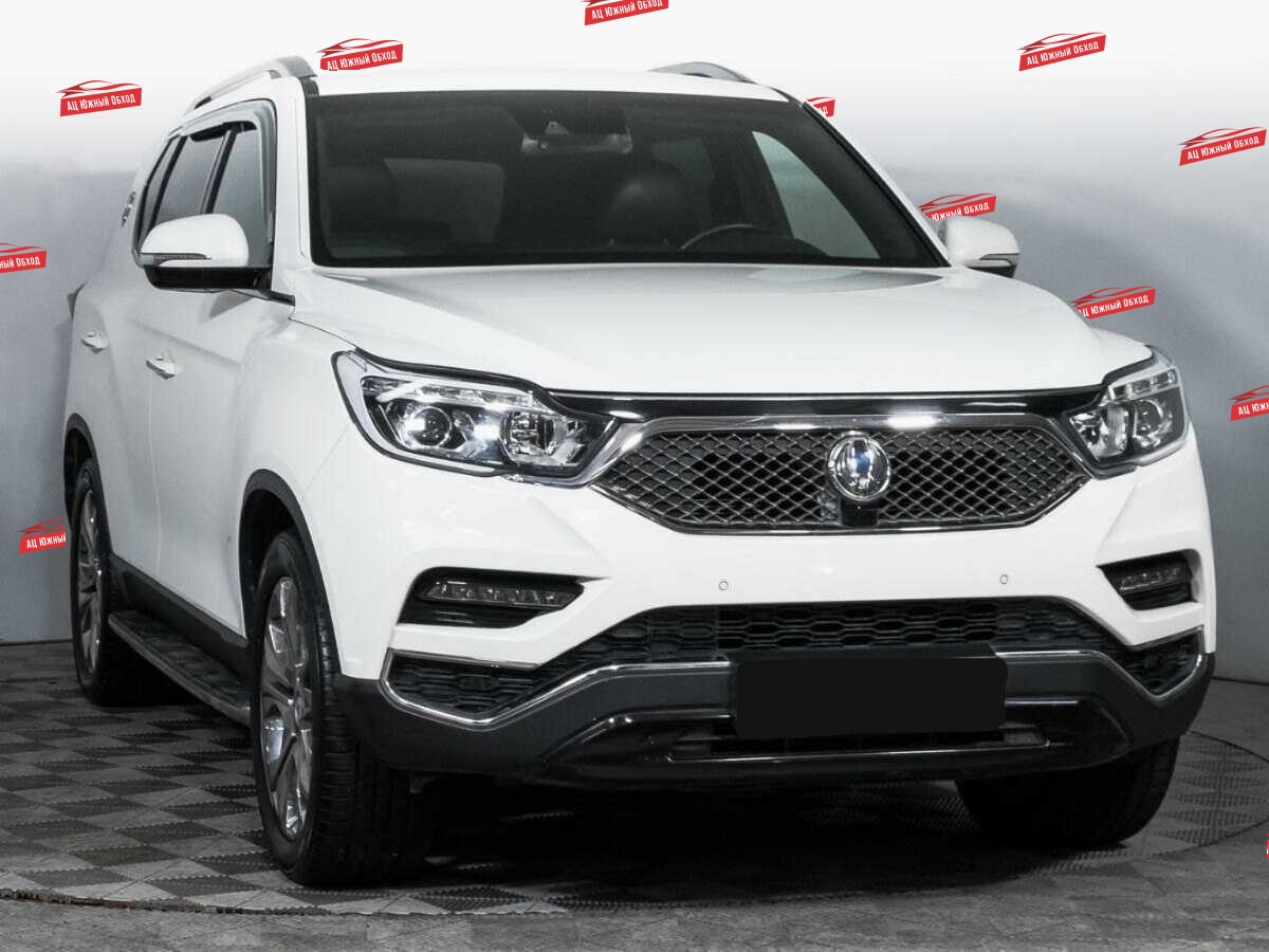 Купить SsangYong Rexton с пробегом. Фото: #2