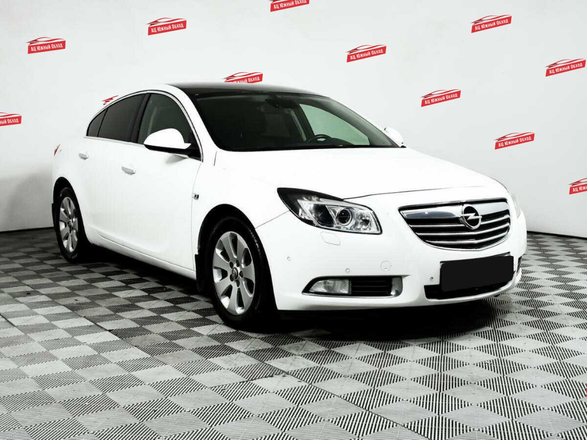 Купить Opel Insignia с пробегом. Фото: #2