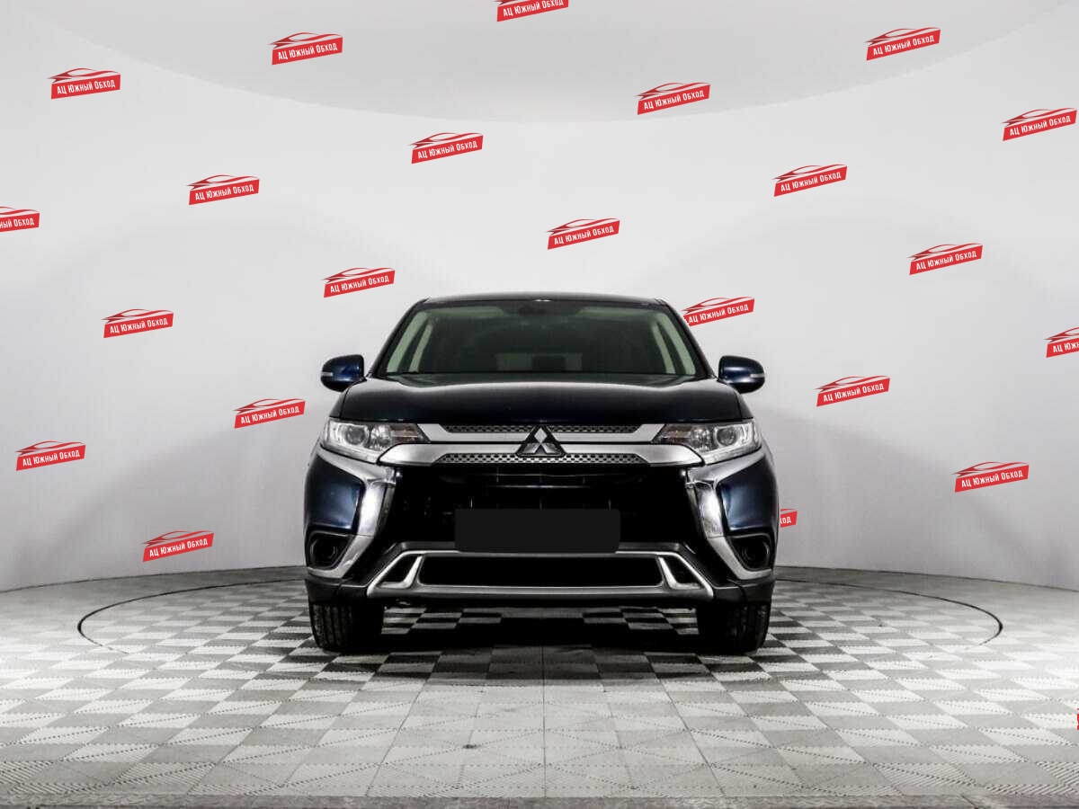 Купить Mitsubishi Outlander с пробегом. Фото: #1