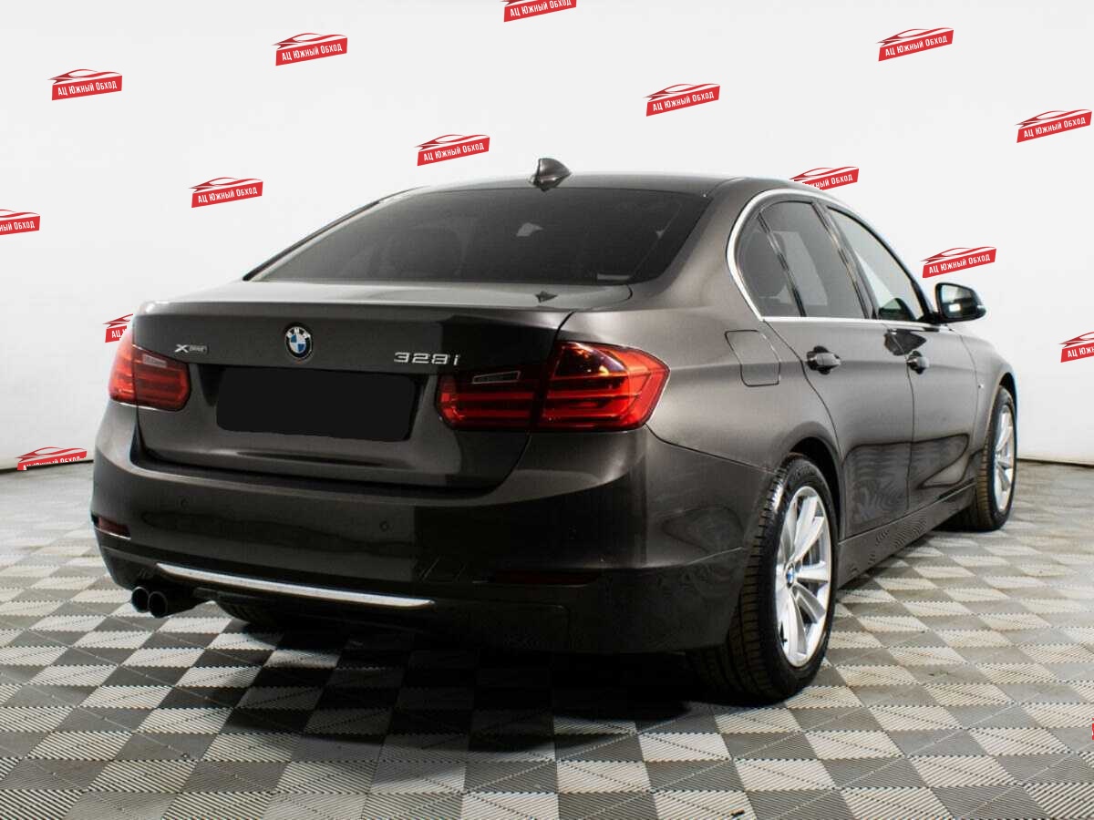 Купить BMW 3 серии с пробегом. Фото: #4