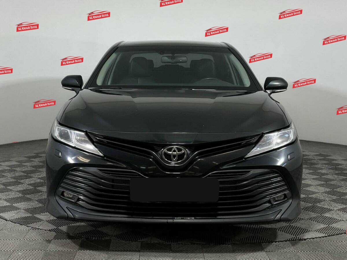Купить Toyota Camry с пробегом. Фото: #1