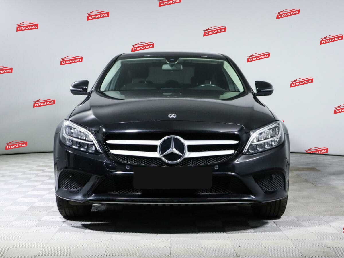 Купить Mercedes-Benz C-Класс с пробегом. Фото: #1