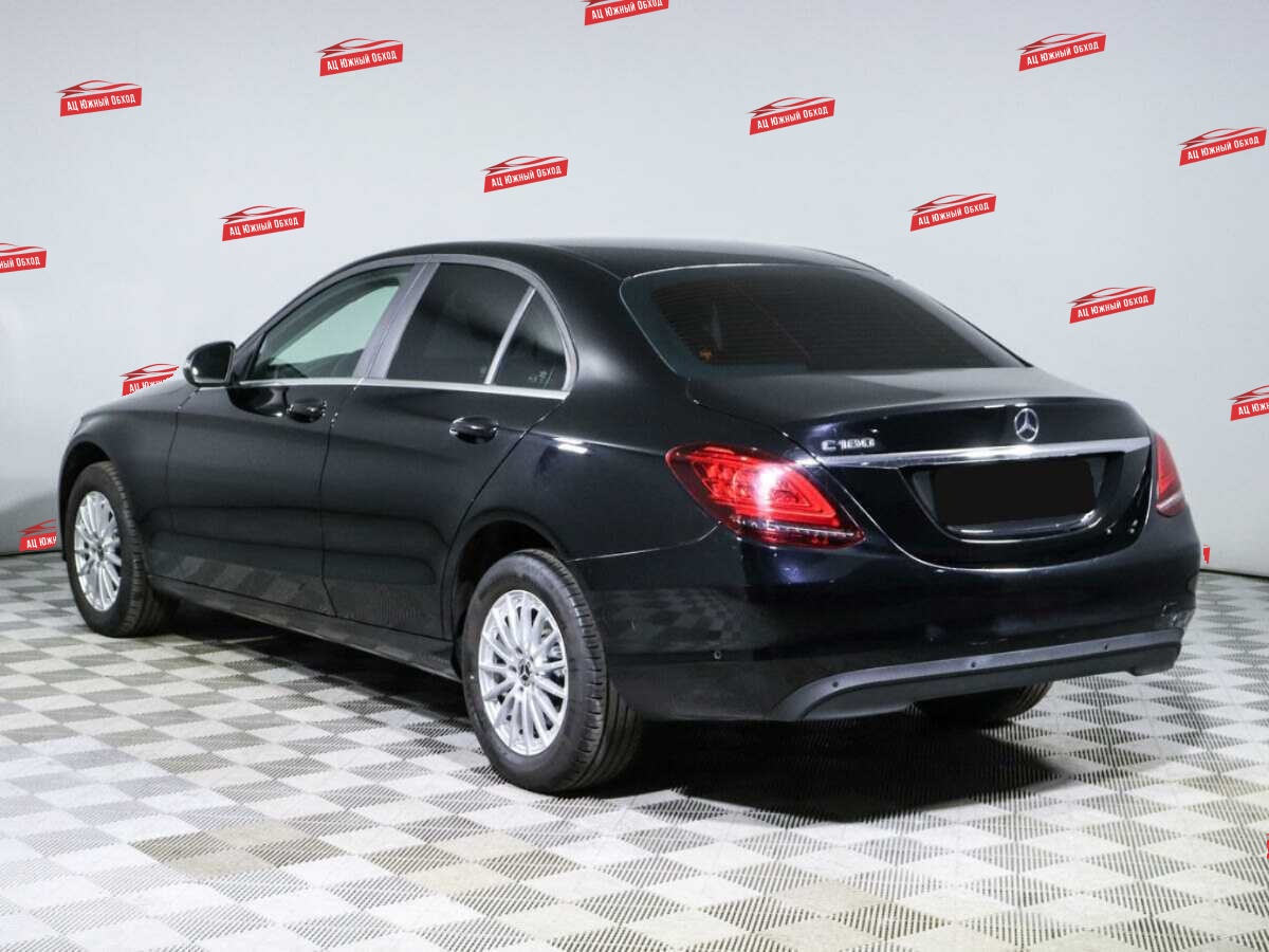 Купить Mercedes-Benz C-Класс с пробегом. Фото: #4
