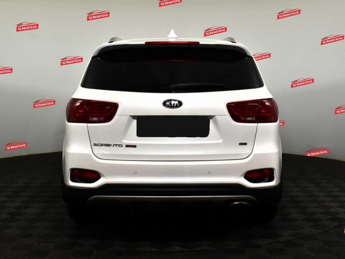 Купить Kia Sorento с пробегом. Фото: #4