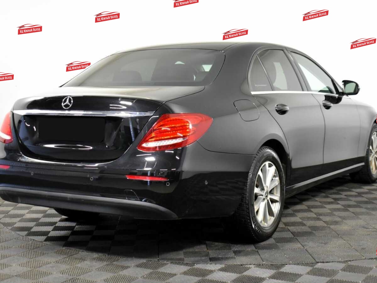 Купить Mercedes-Benz E-Класс с пробегом. Фото: #2