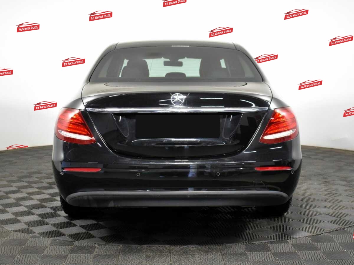 Купить Mercedes-Benz E-Класс с пробегом. Фото: #3