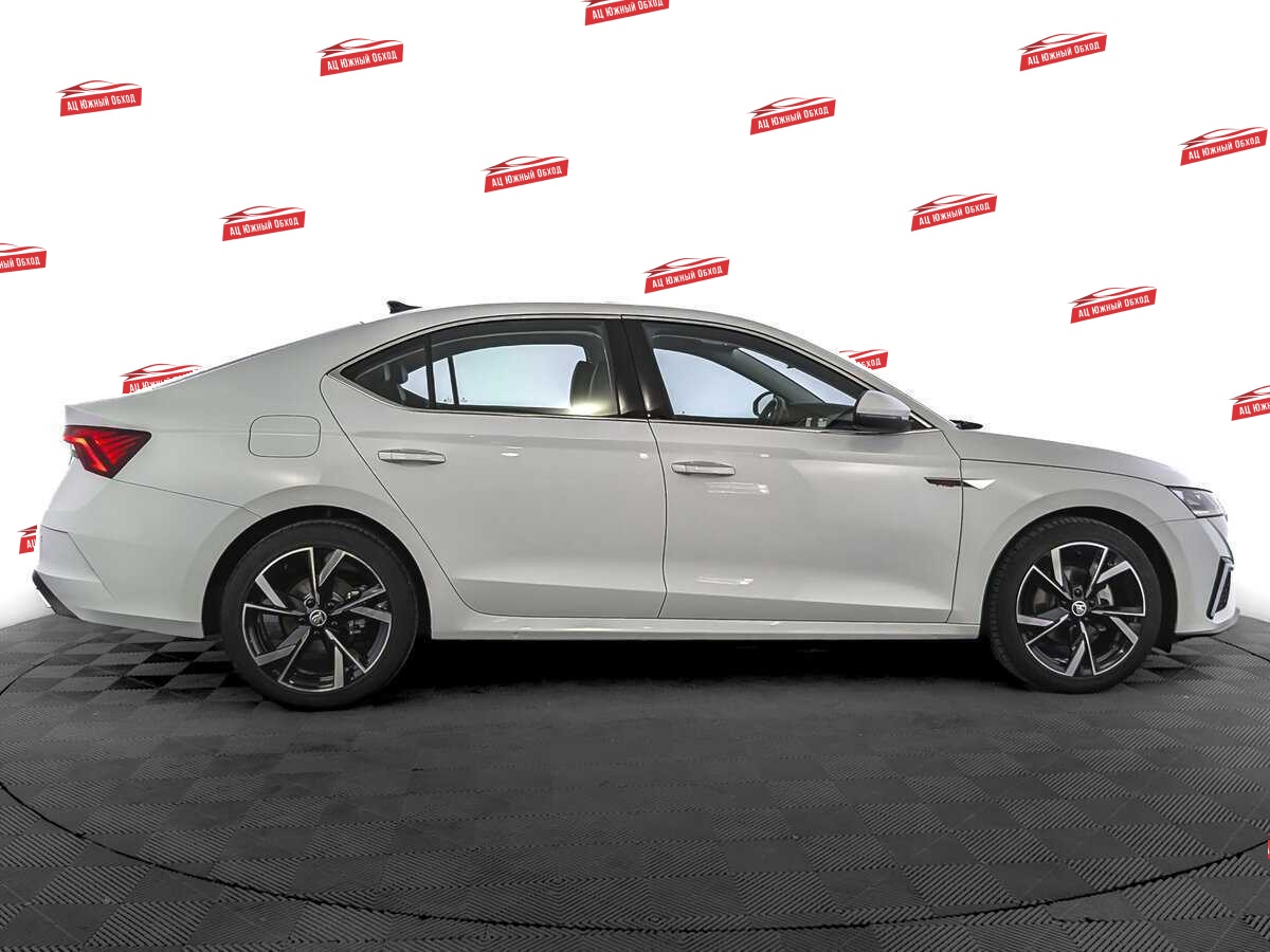 Купить Skoda Octavia с пробегом. Фото: #3