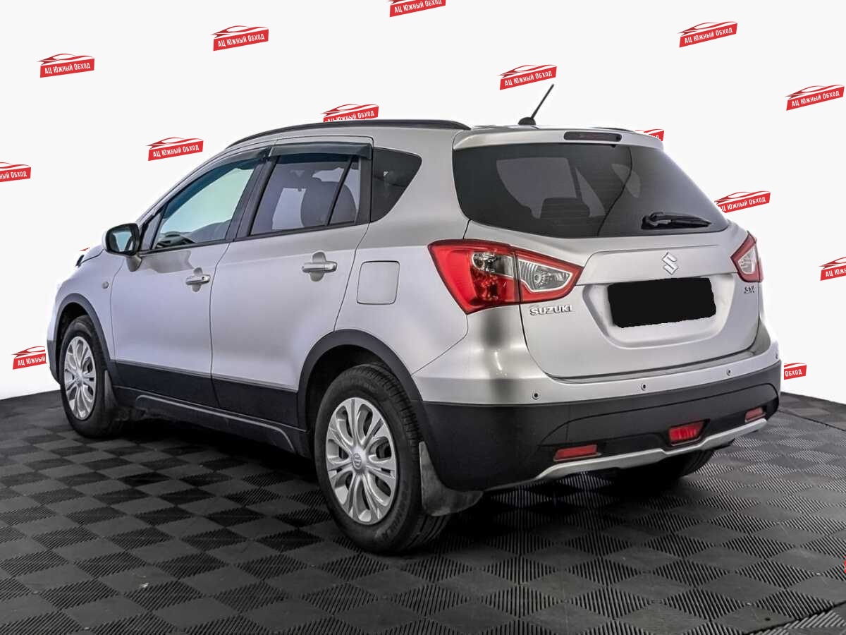 Купить Suzuki SX4 с пробегом. Фото: #6