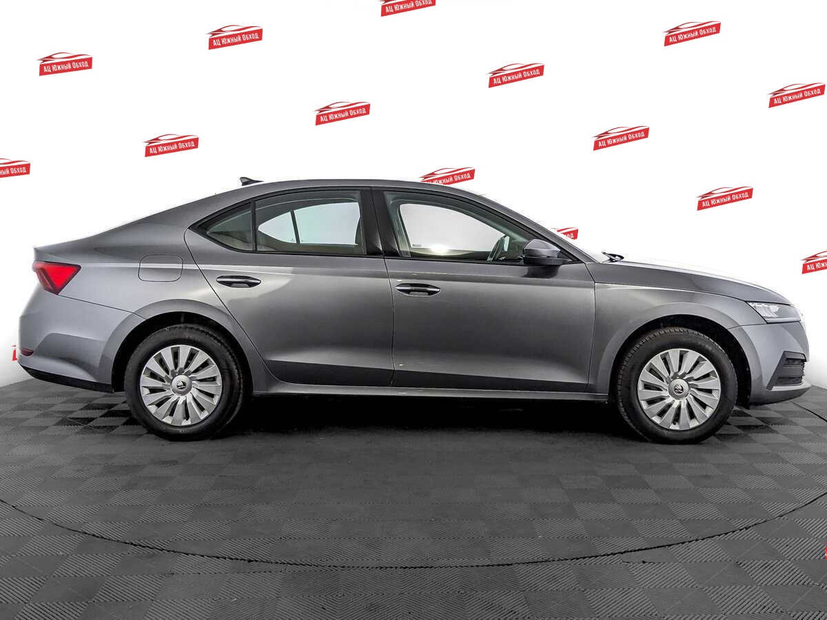 Купить Skoda Octavia с пробегом. Фото: #3