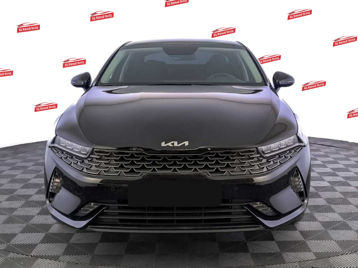 Купить Kia K5 с пробегом. Фото: #1