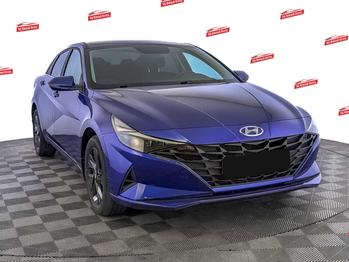 Купить Hyundai Elantra с пробегом. Фото: #2