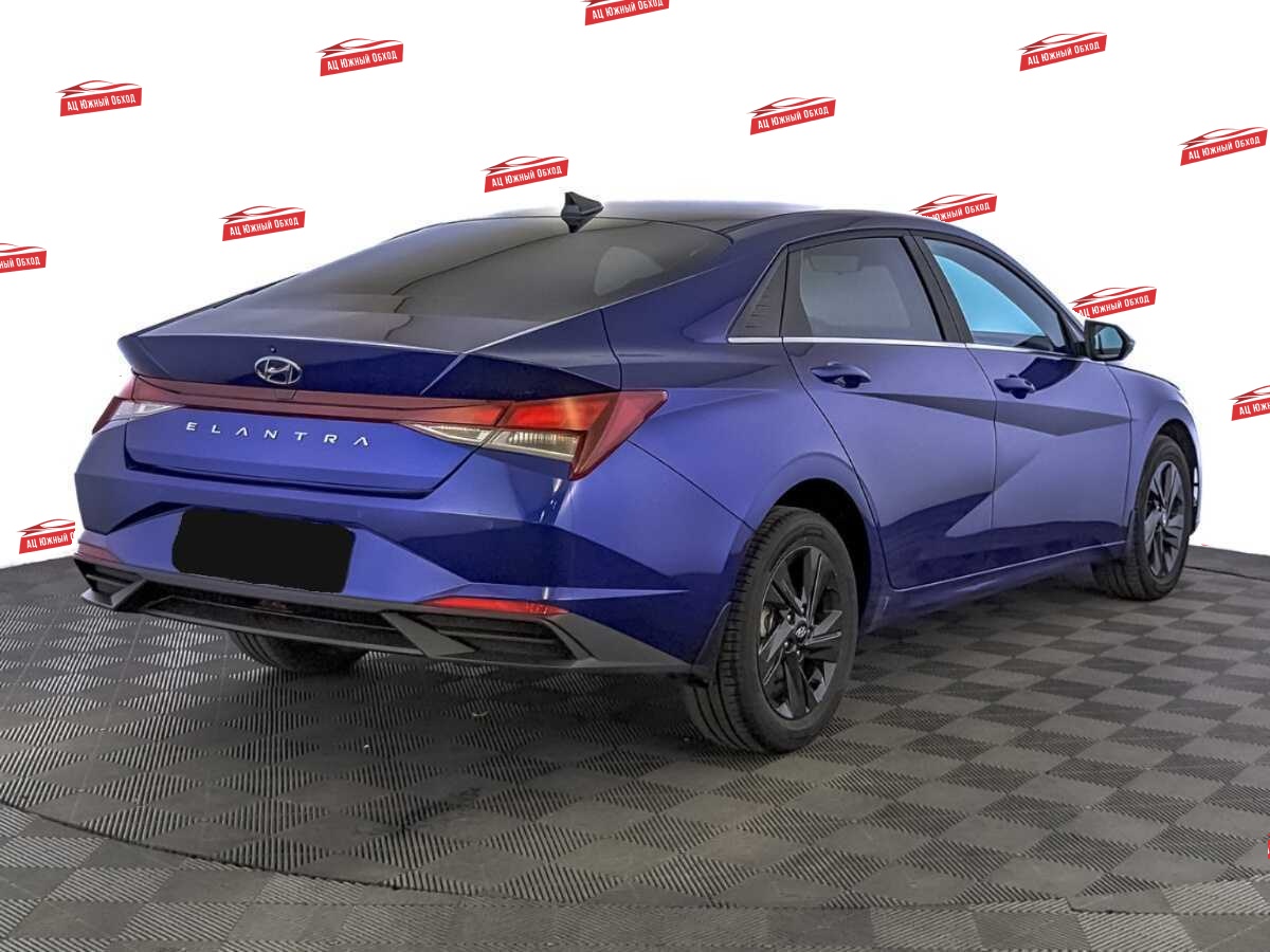 Купить Hyundai Elantra с пробегом. Фото: #4