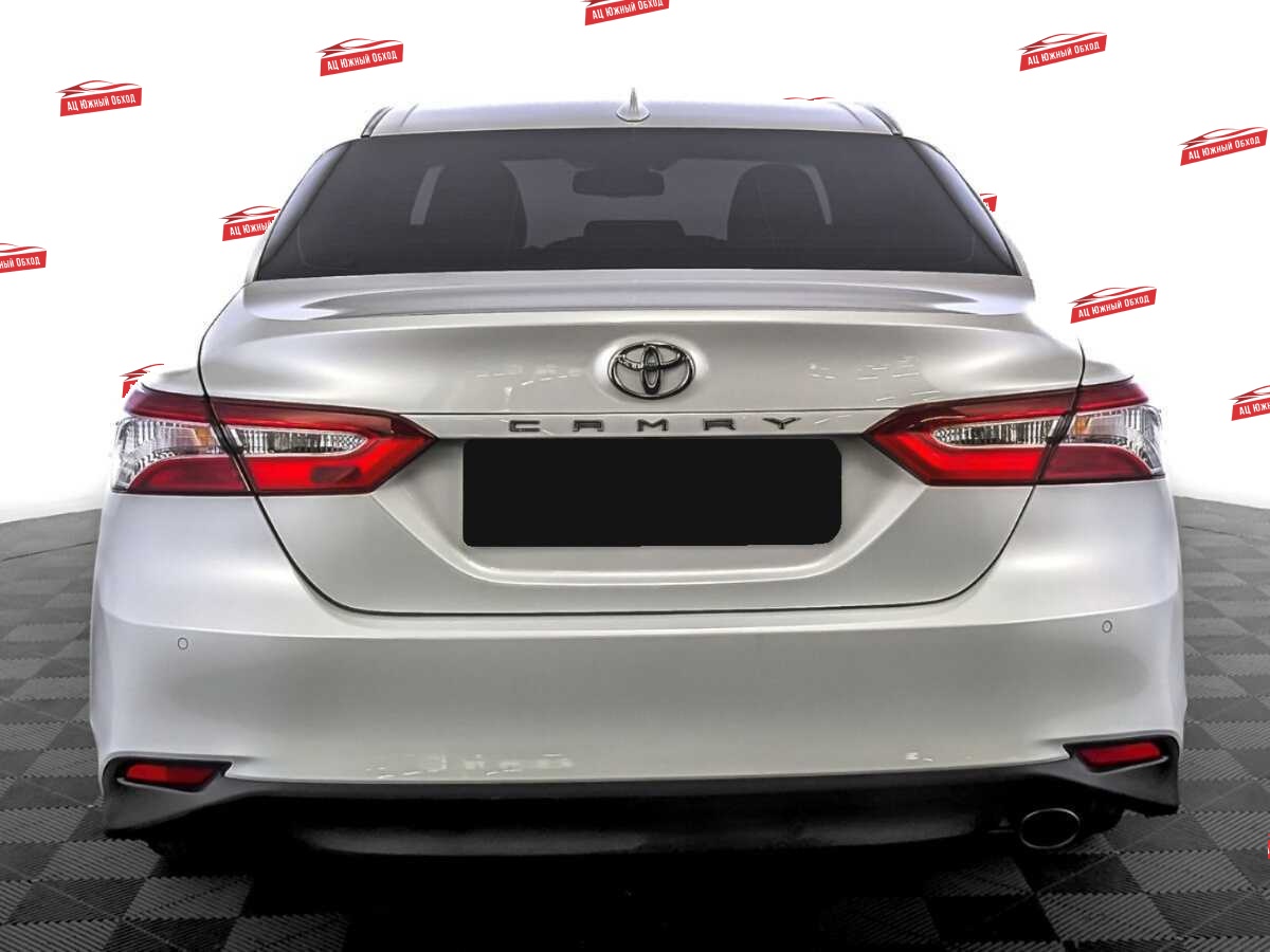 Купить Toyota Camry с пробегом. Фото: #5