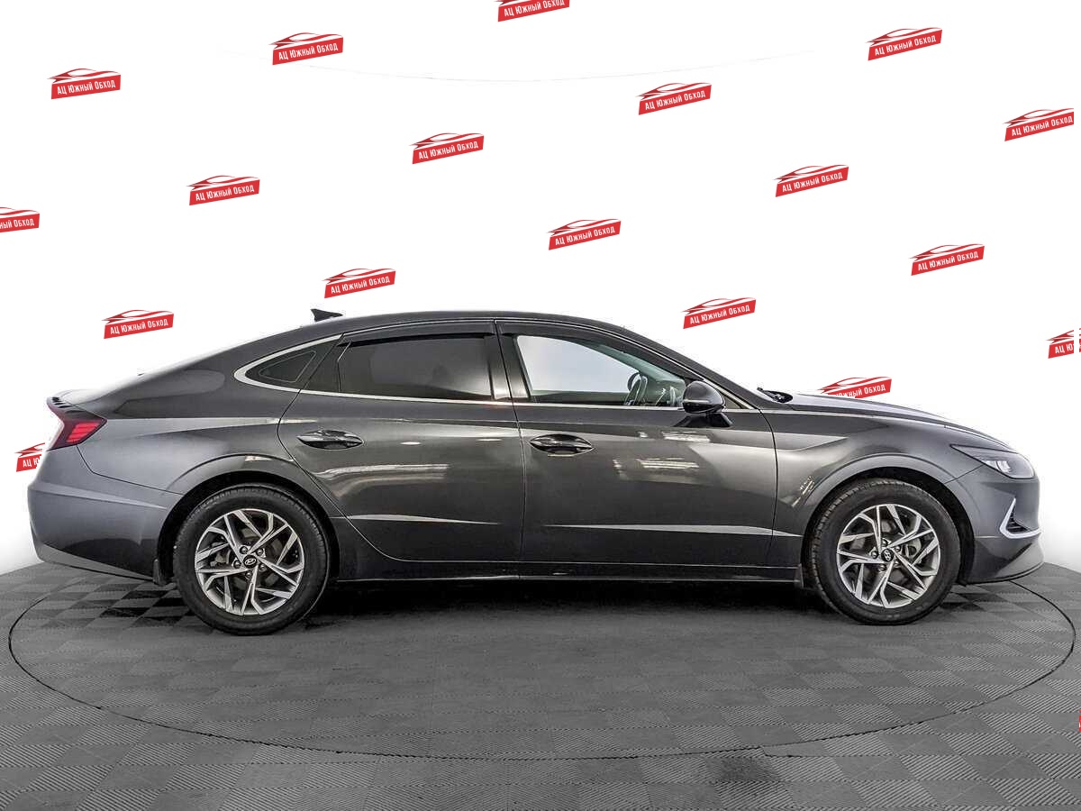 Купить Hyundai Sonata с пробегом. Фото: #3