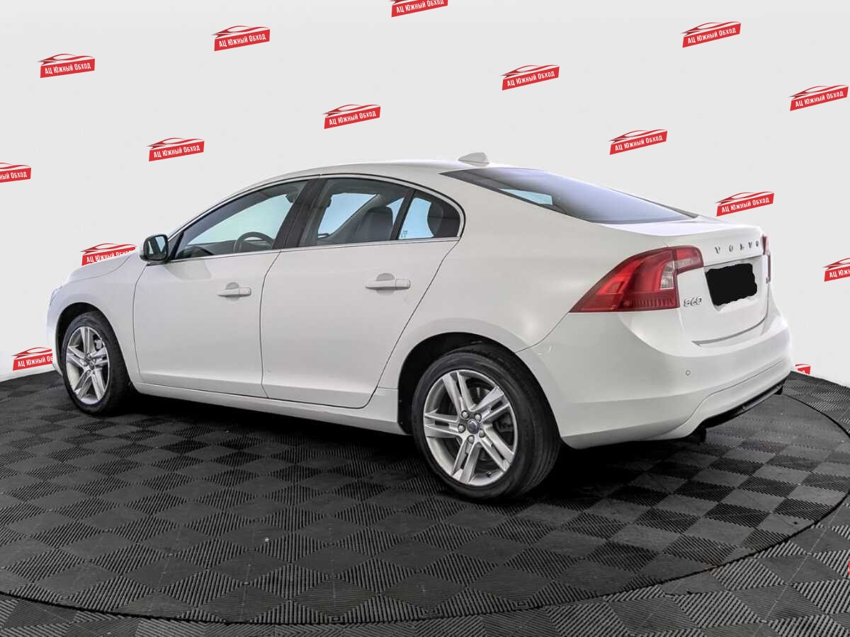 Купить Volvo S60 с пробегом. Фото: #6