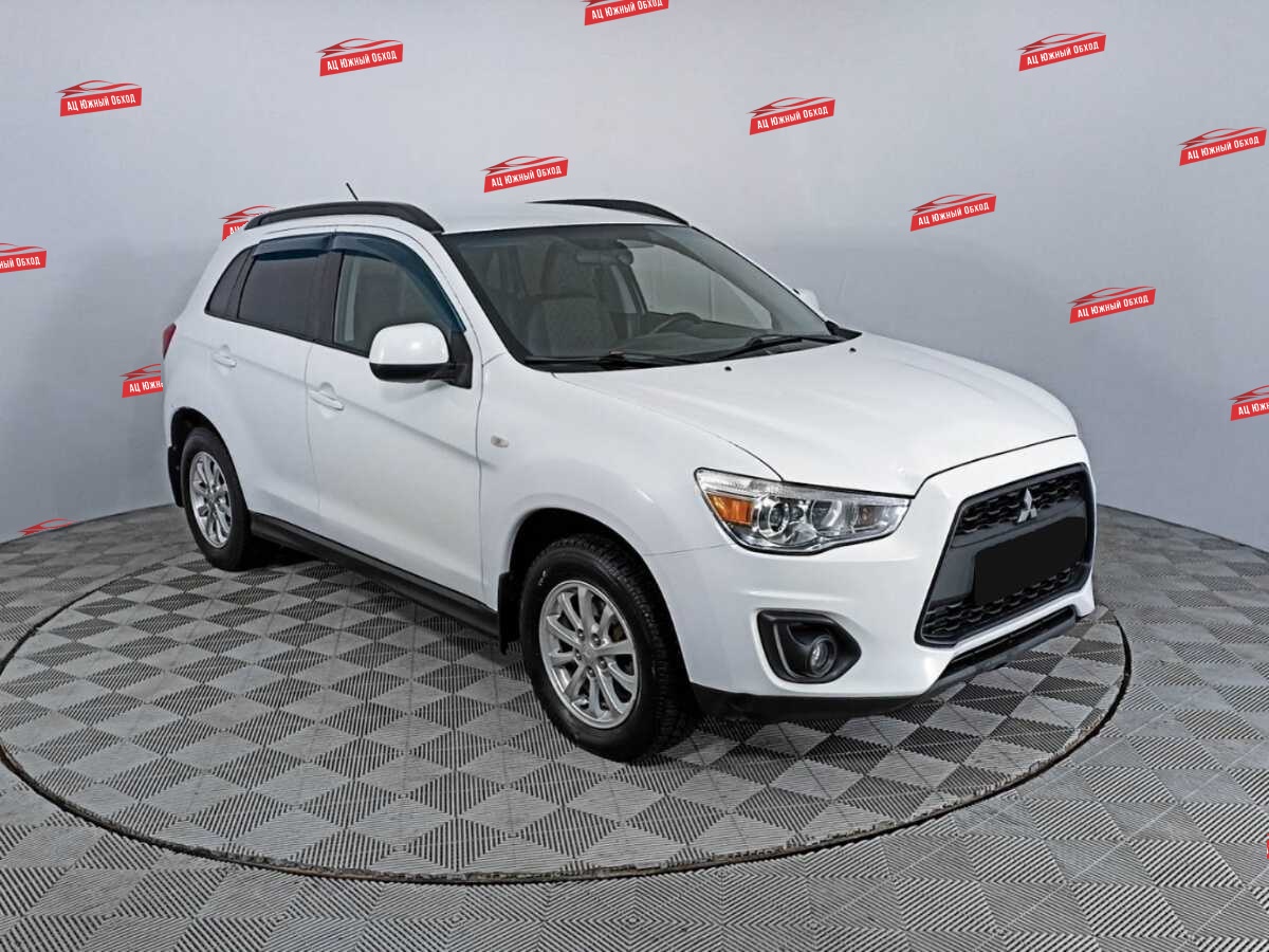 Купить Mitsubishi ASX с пробегом. Фото: #2