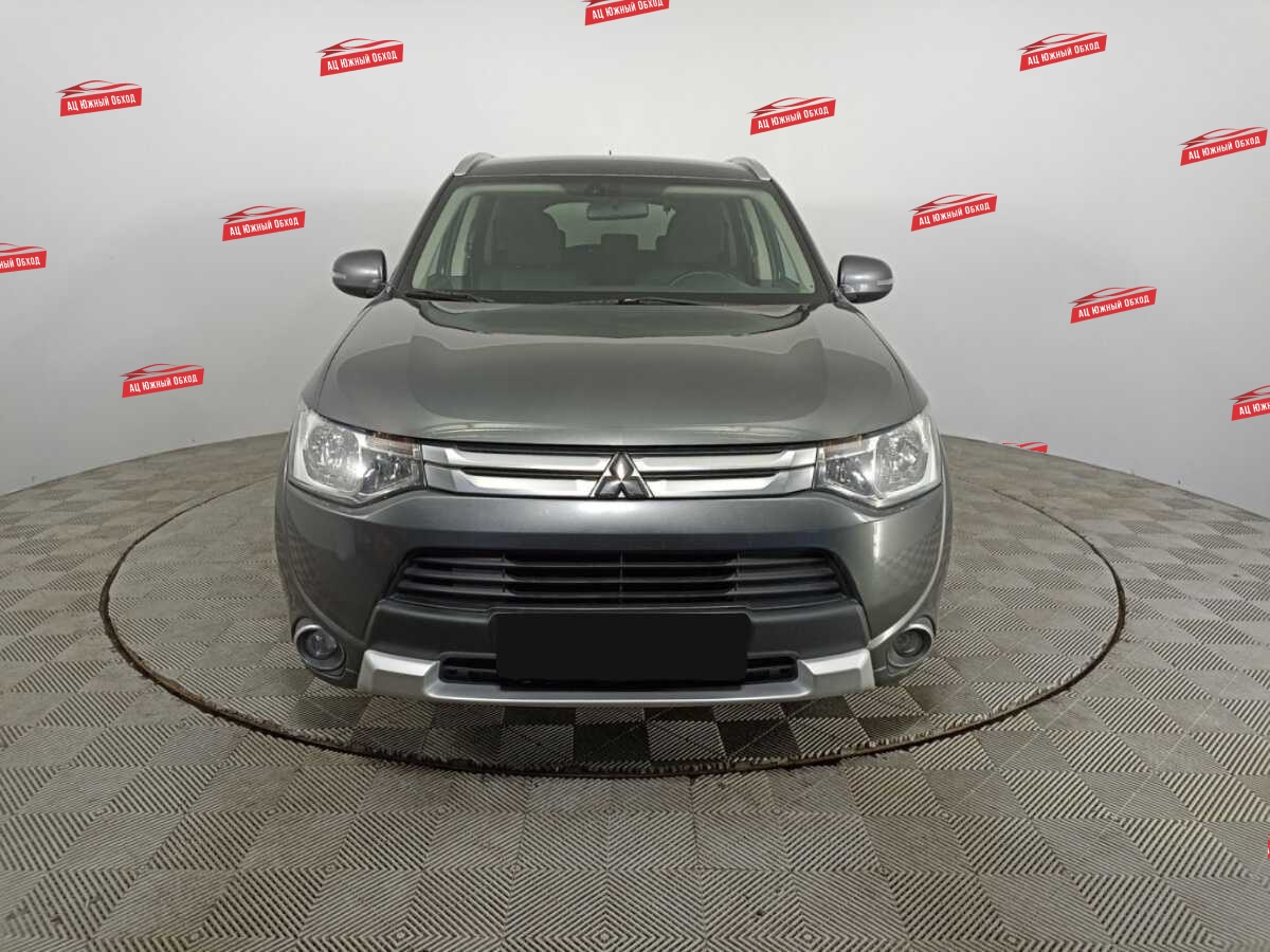 Купить Mitsubishi Outlander с пробегом. Фото: #1