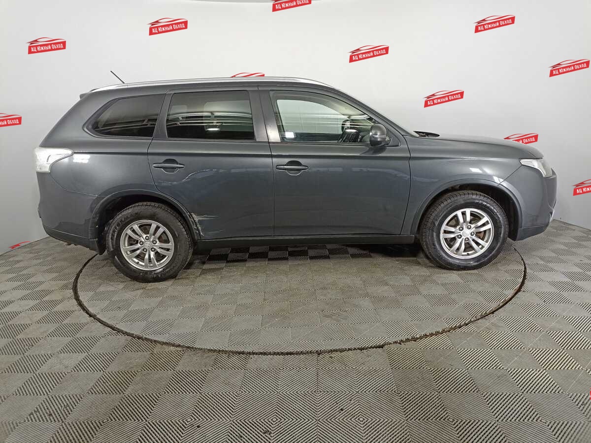 Купить Mitsubishi Outlander с пробегом. Фото: #3