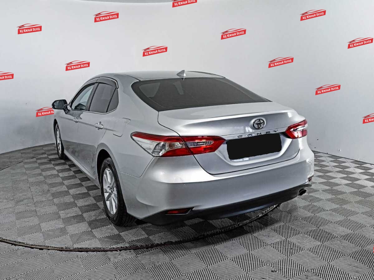 Купить Toyota Camry с пробегом. Фото: #5