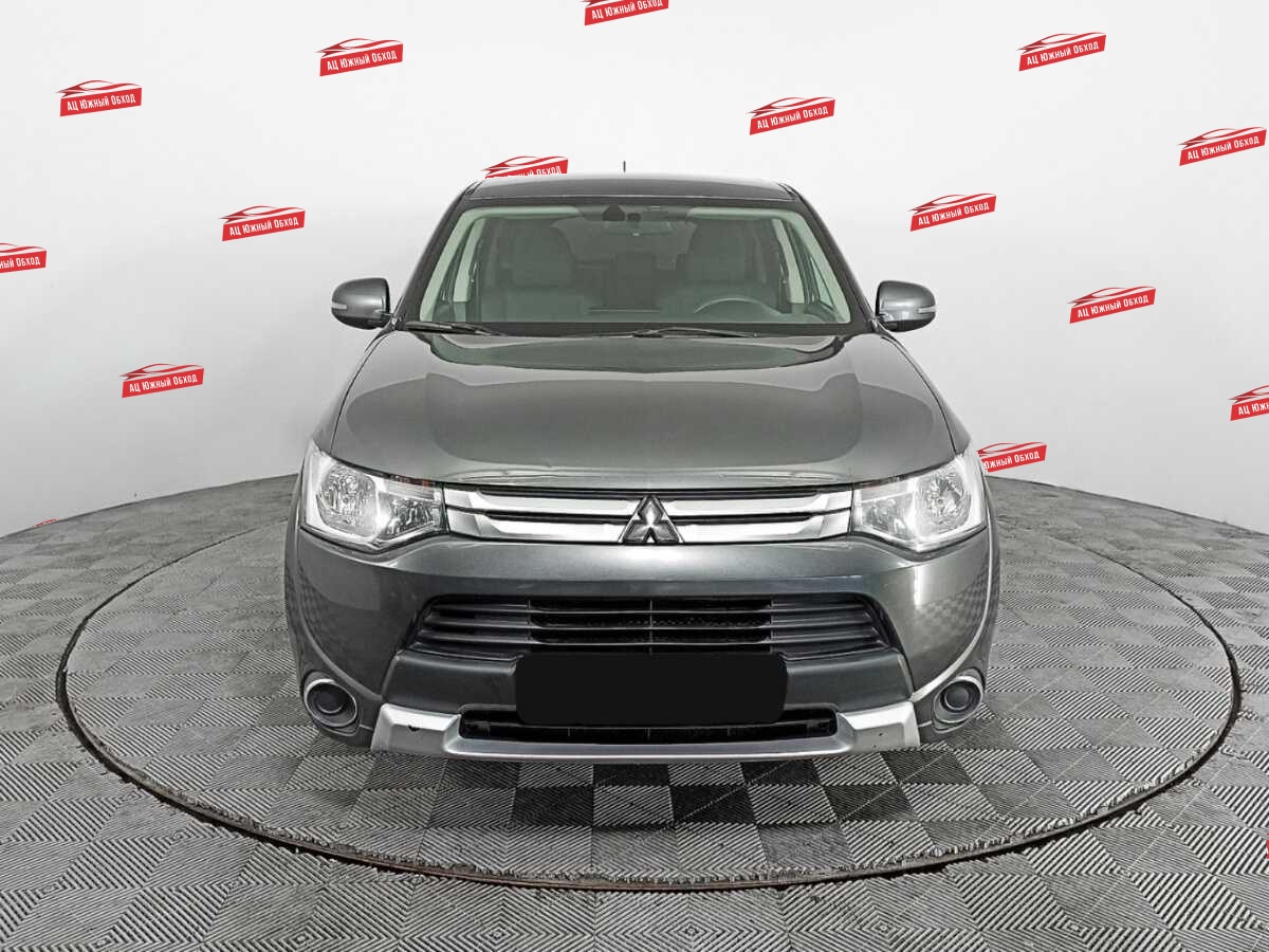 Купить Mitsubishi Outlander с пробегом. Фото: #1