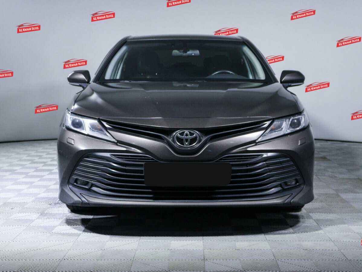 Купить Toyota Camry с пробегом. Фото: #1