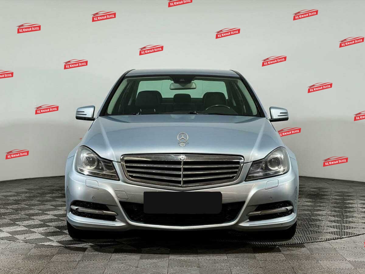 Купить Mercedes-Benz C-Класс с пробегом. Фото: #1