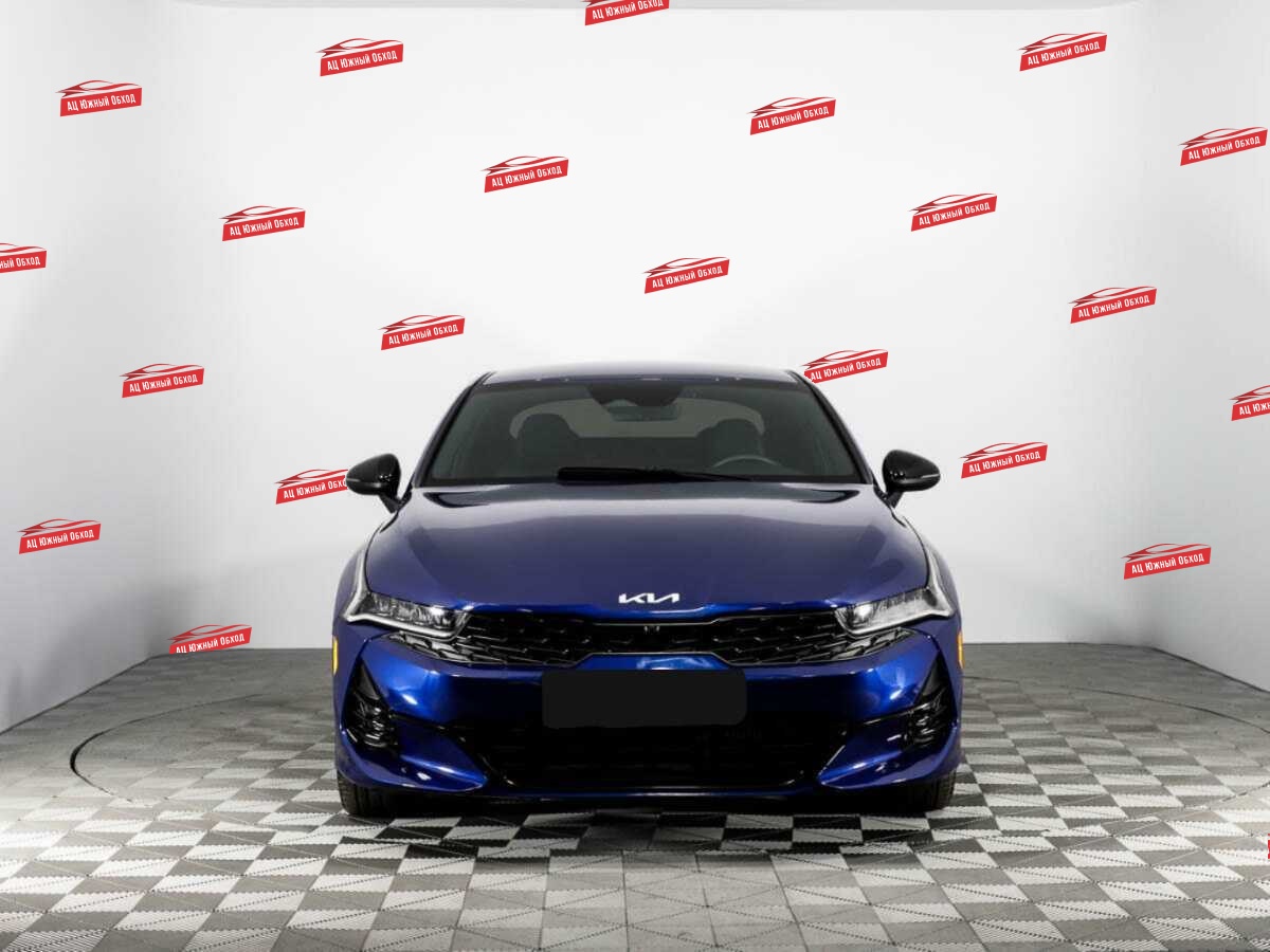 Купить Kia K5 с пробегом. Фото: #1