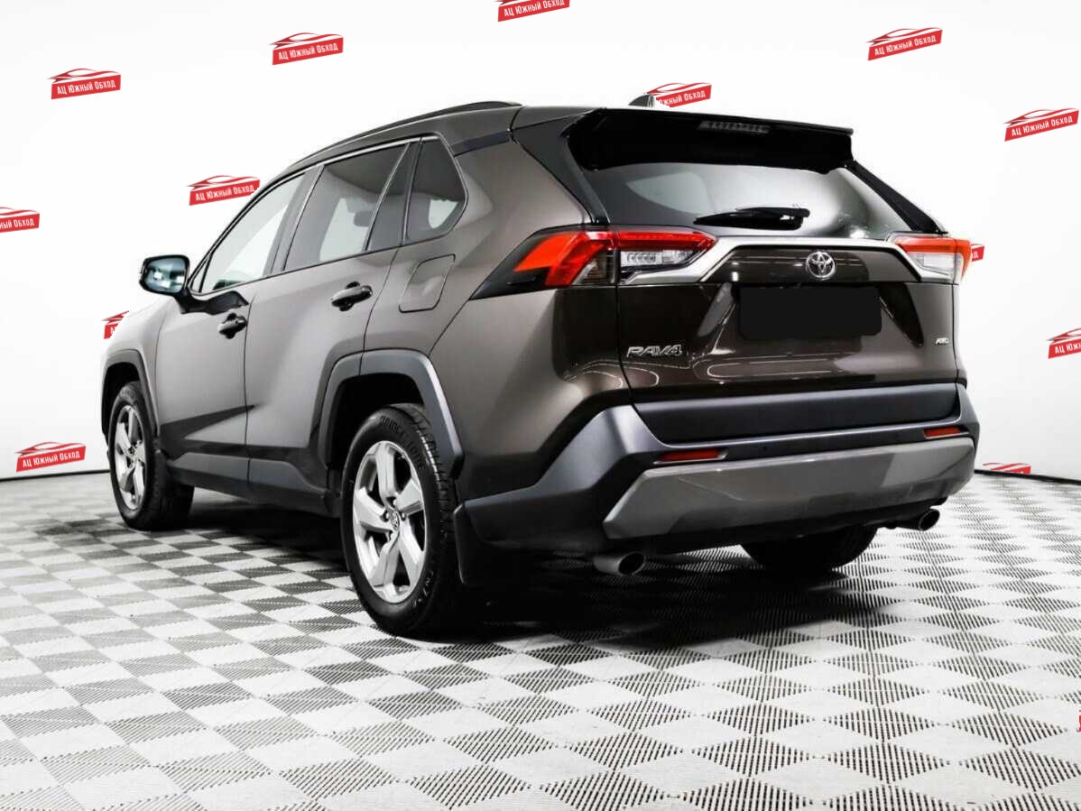 Купить Toyota RAV4 с пробегом. Фото: #6