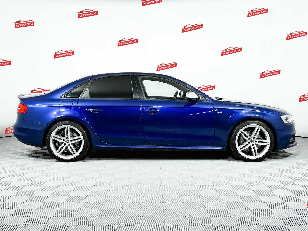 Купить Audi A4 с пробегом. Фото: #3