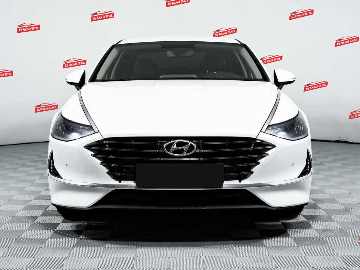 Купить Hyundai Sonata с пробегом. Фото: #1