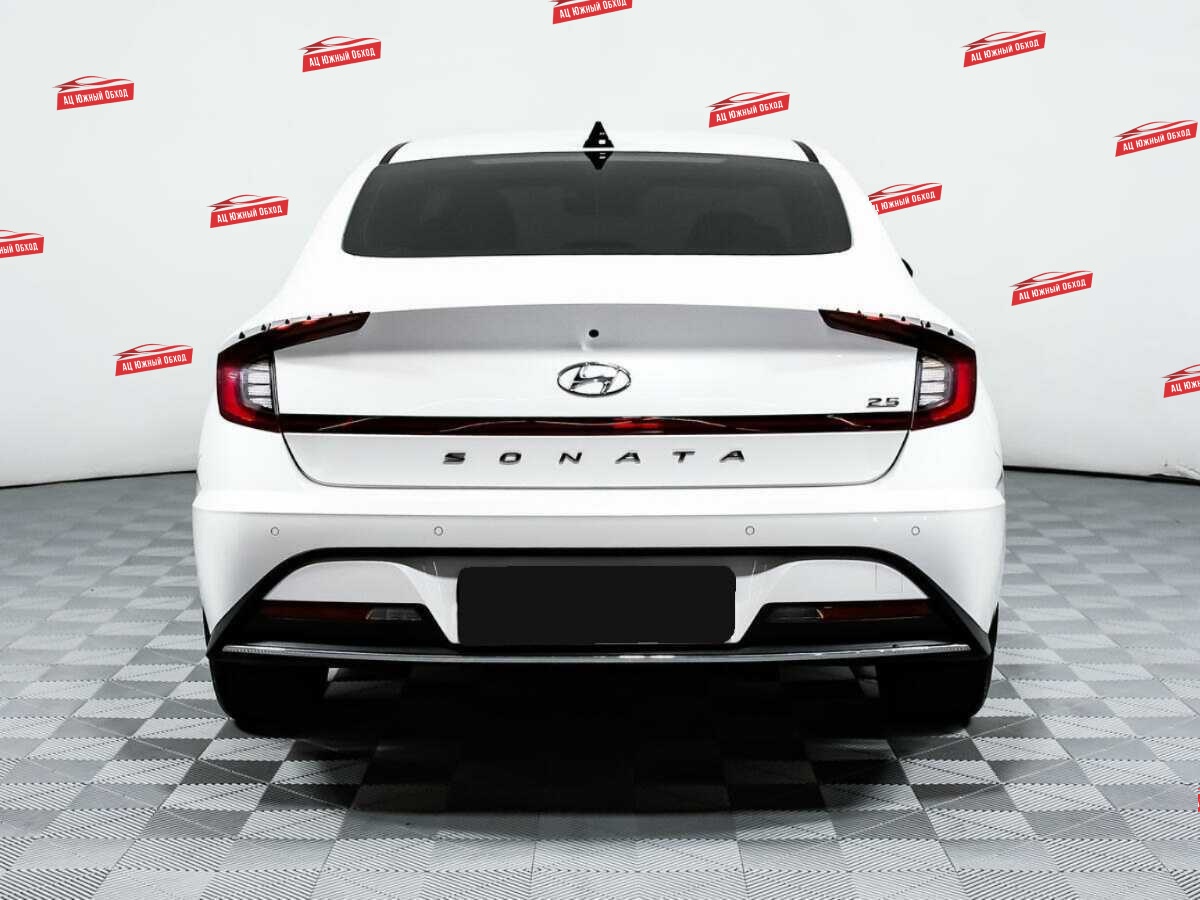 Купить Hyundai Sonata с пробегом. Фото: #5