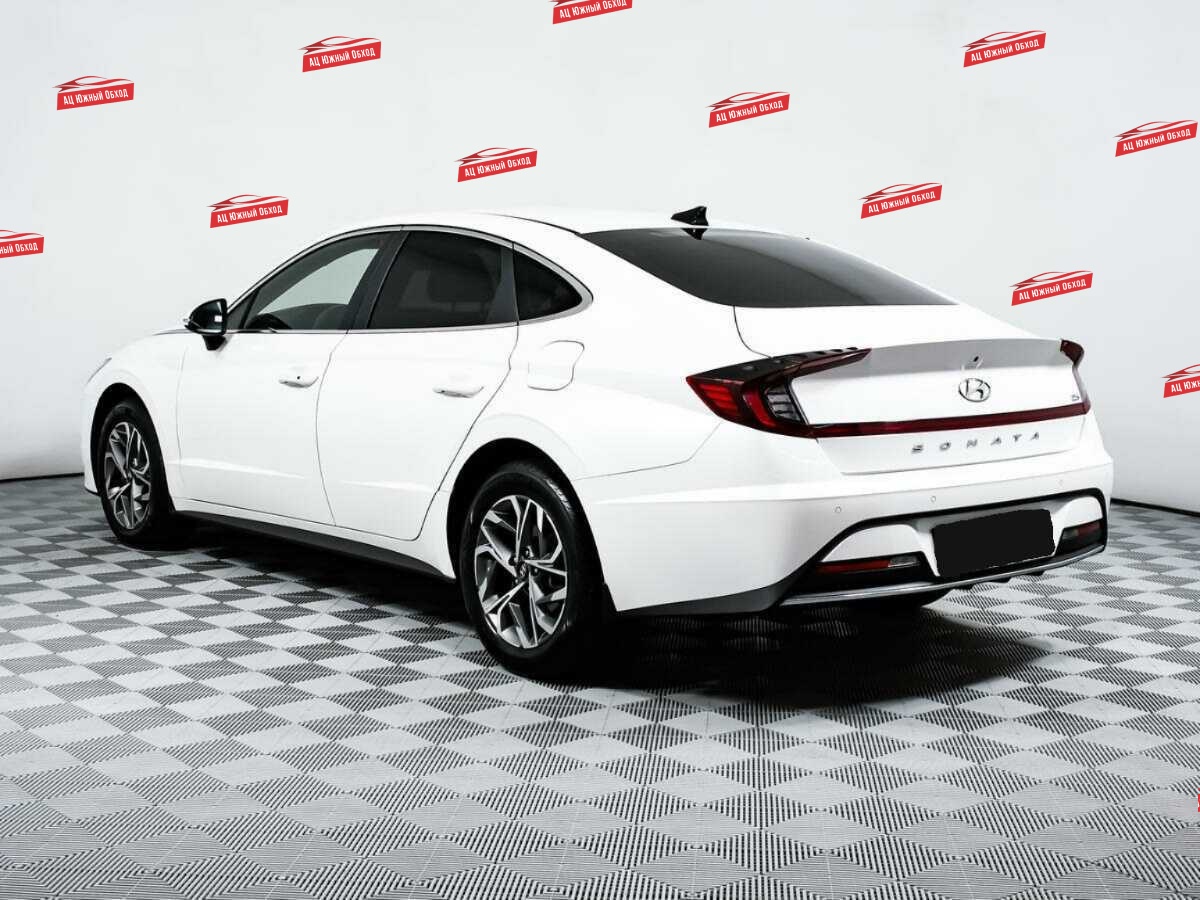 Купить Hyundai Sonata с пробегом. Фото: #6