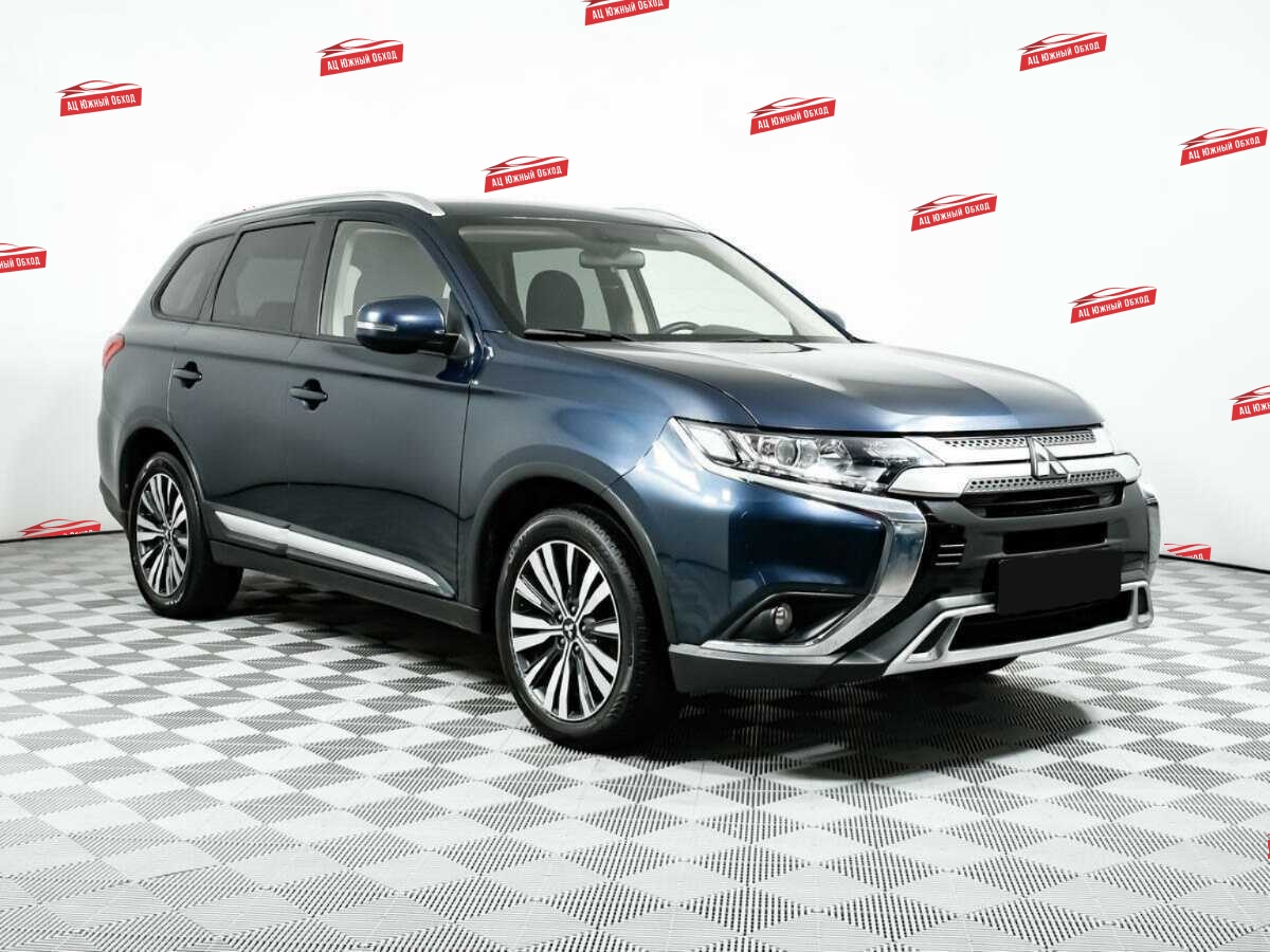 Купить Mitsubishi Outlander с пробегом. Фото: #2