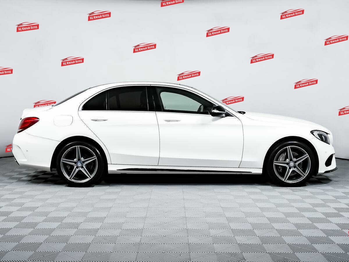 Купить Mercedes-Benz C-Класс с пробегом. Фото: #3