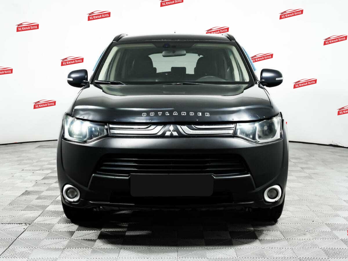 Купить Mitsubishi Outlander с пробегом. Фото: #1
