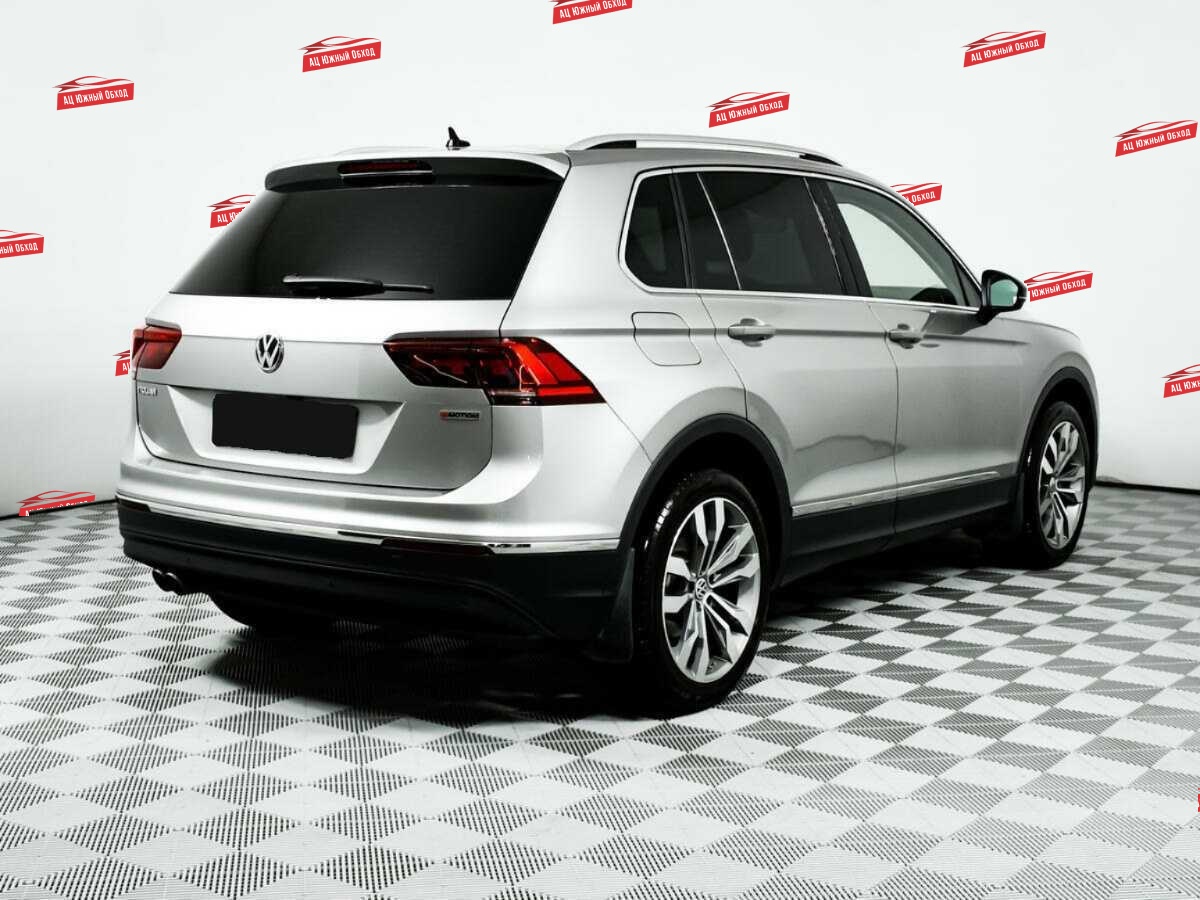 Купить Volkswagen Tiguan с пробегом. Фото: #4