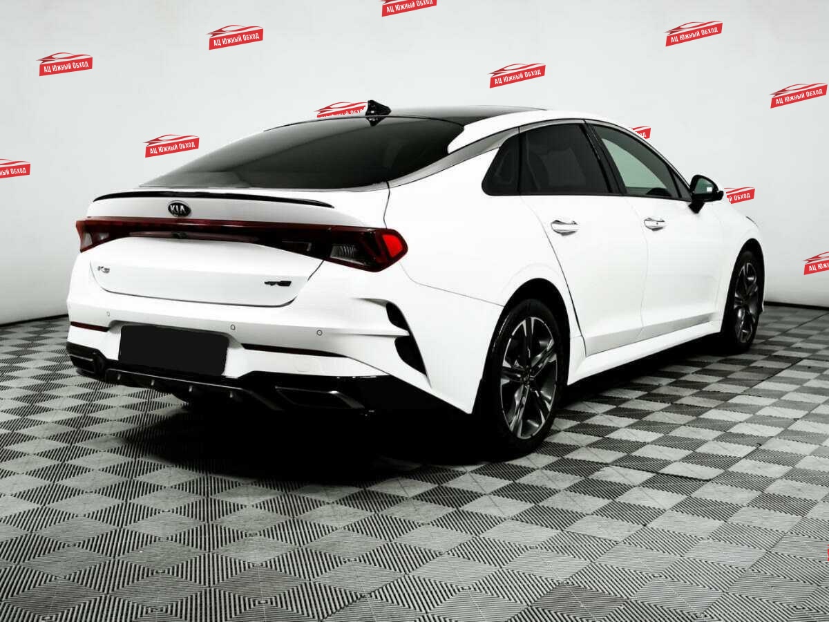 Купить Kia K5 с пробегом. Фото: #4