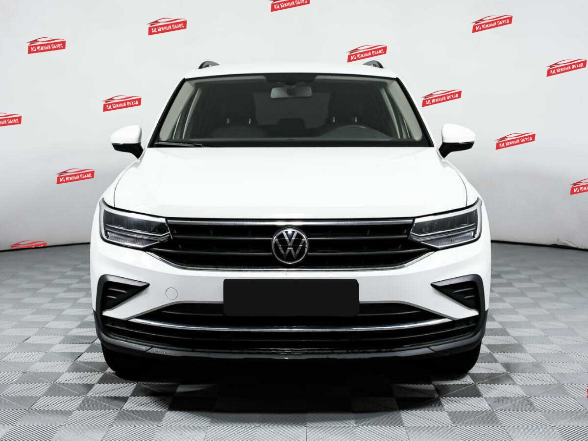 Купить Volkswagen Tiguan с пробегом. Фото: #1