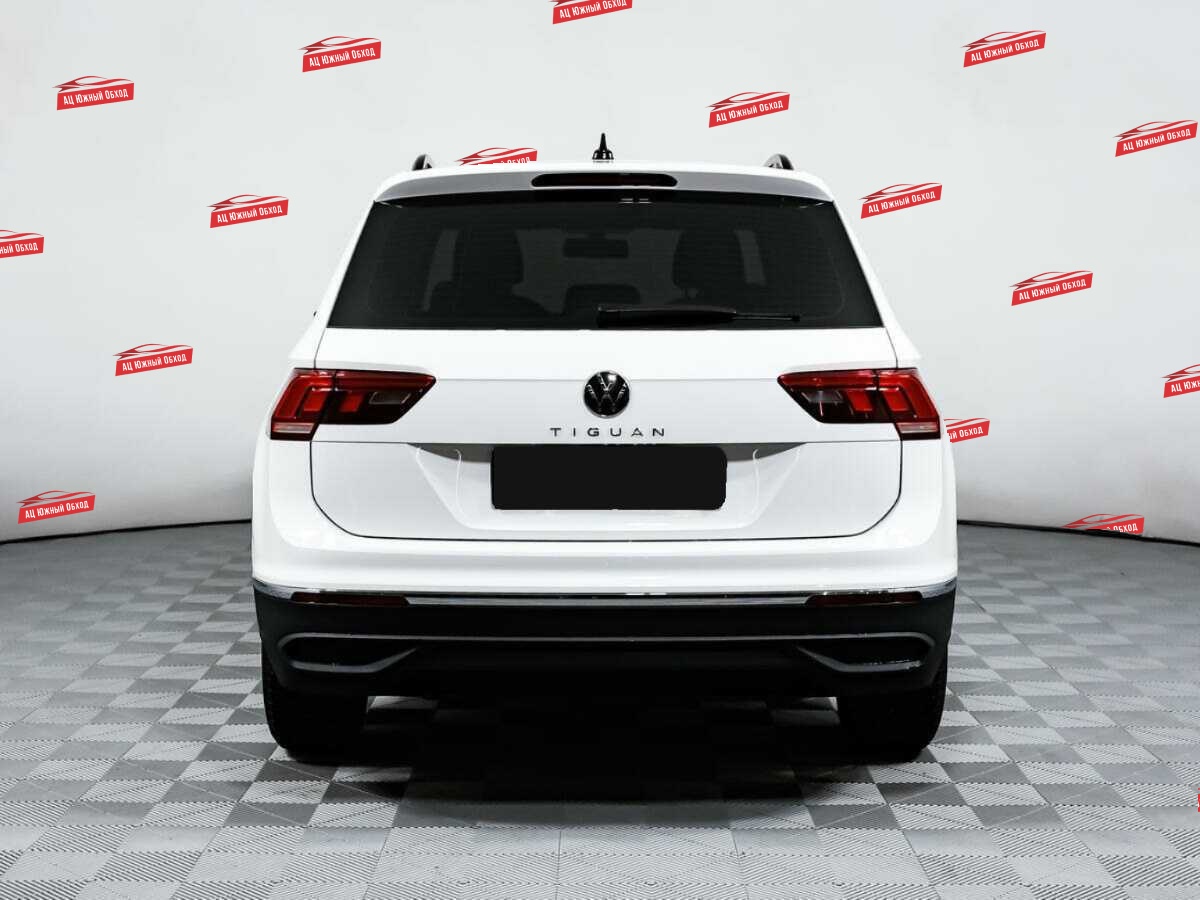 Купить Volkswagen Tiguan с пробегом. Фото: #5