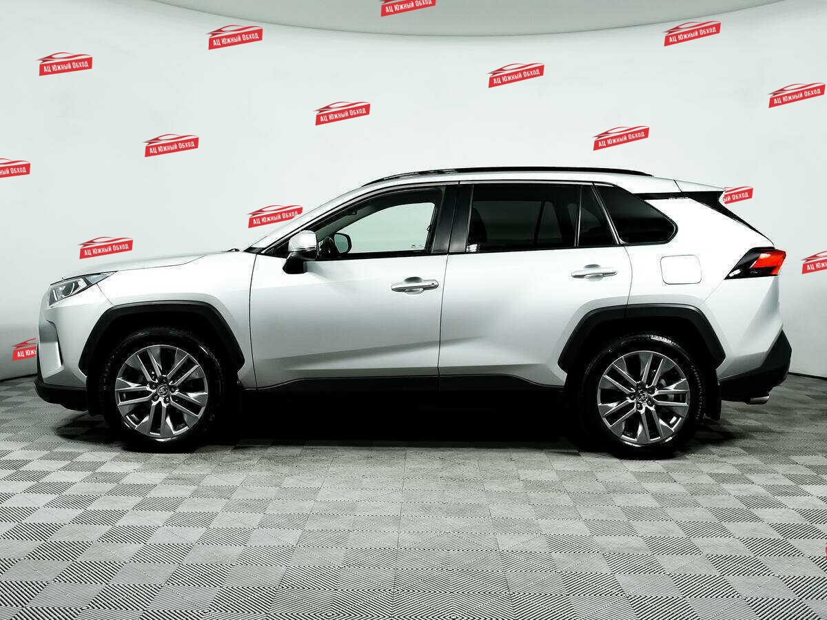 Купить Toyota RAV4 с пробегом. Фото: #7