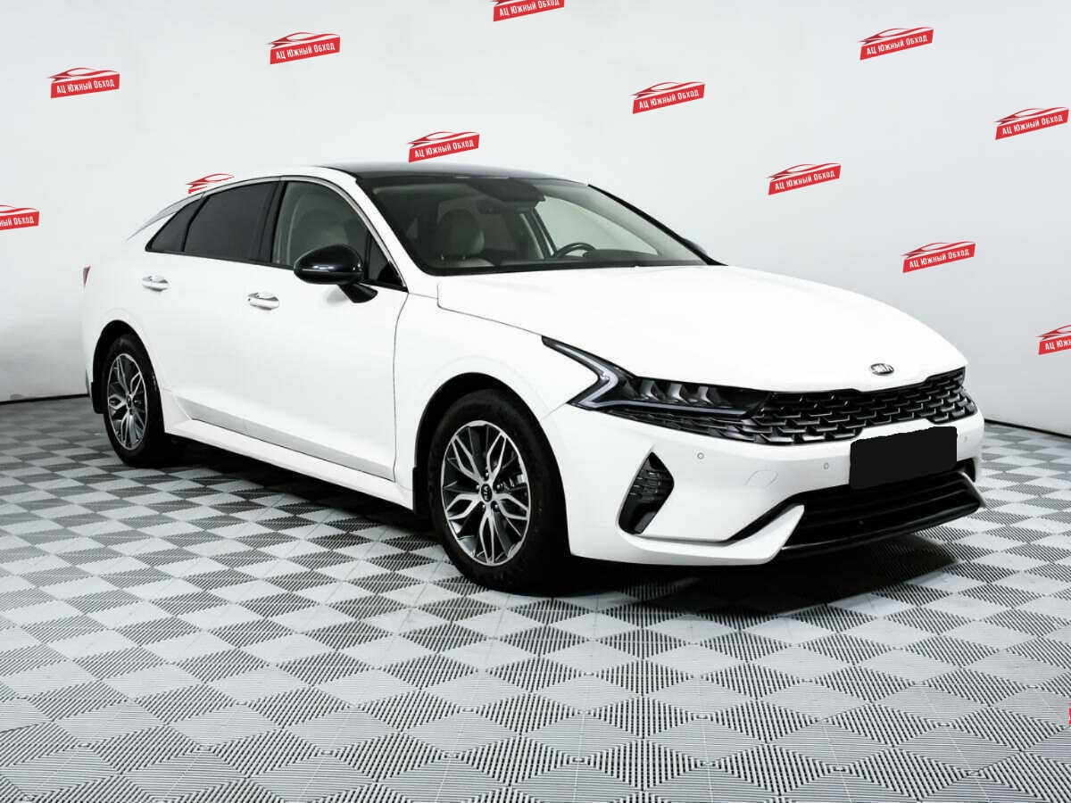 Купить Kia K5 с пробегом. Фото: #2