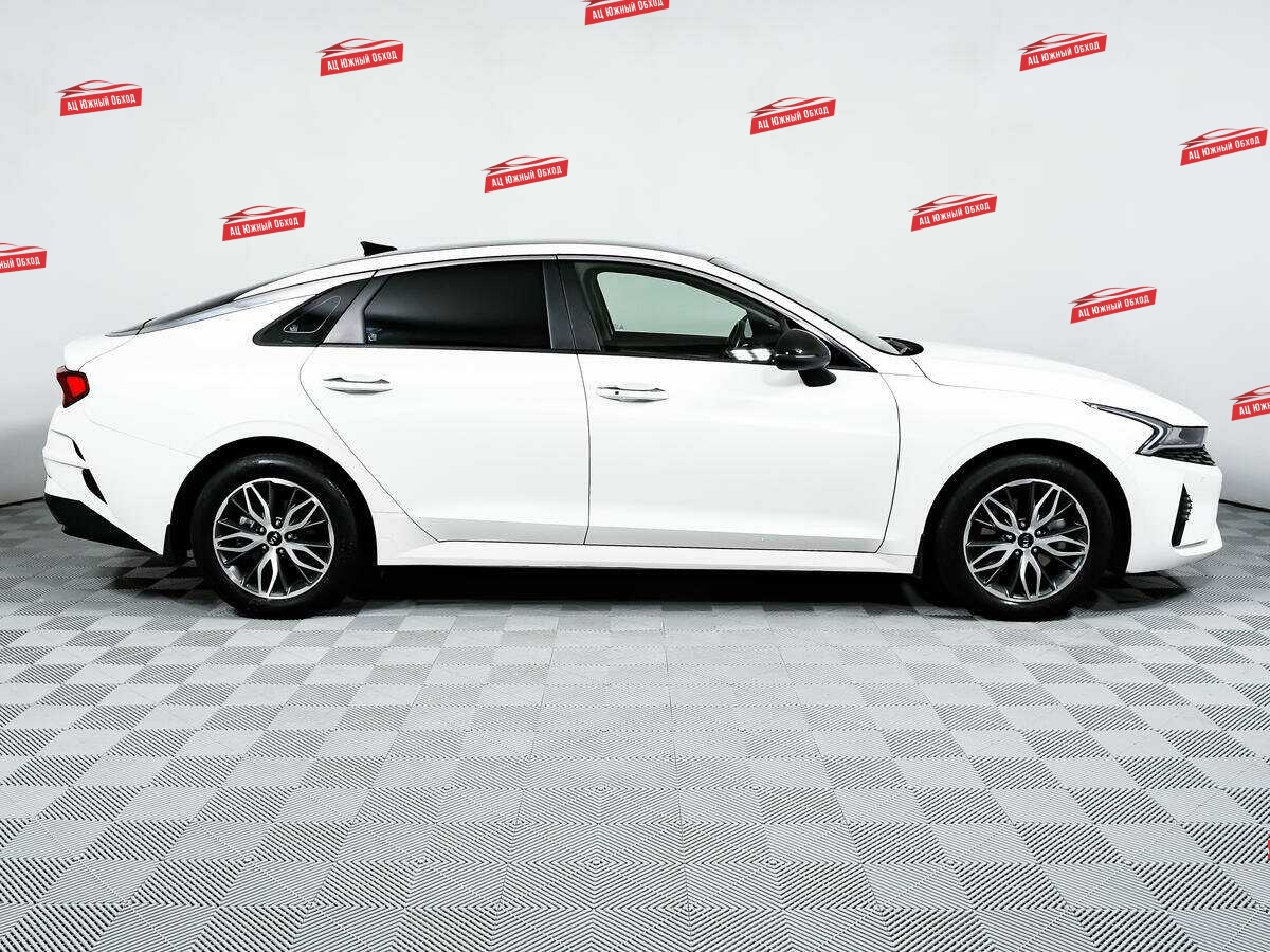 Купить Kia K5 с пробегом. Фото: #3