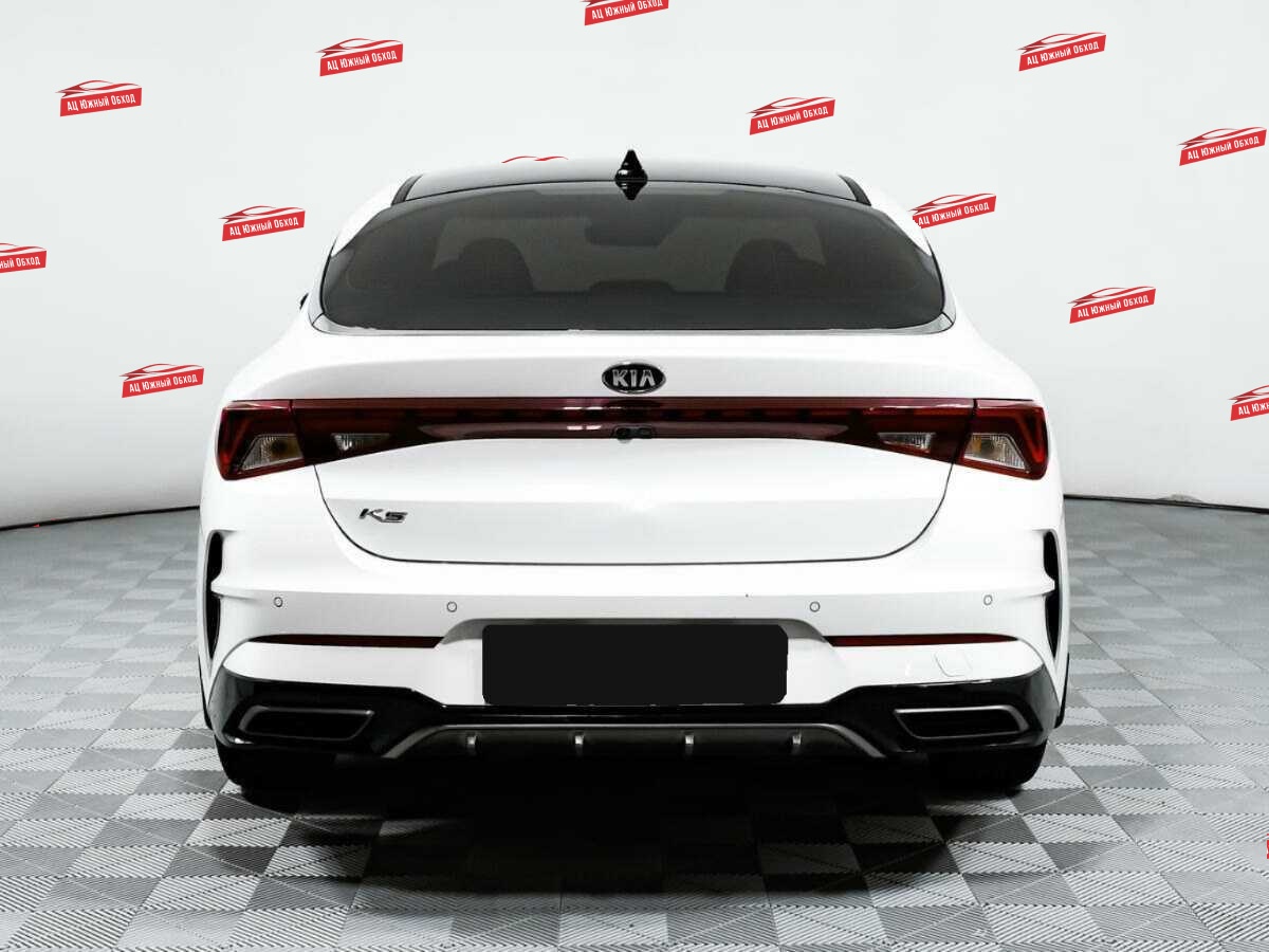 Купить Kia K5 с пробегом. Фото: #5