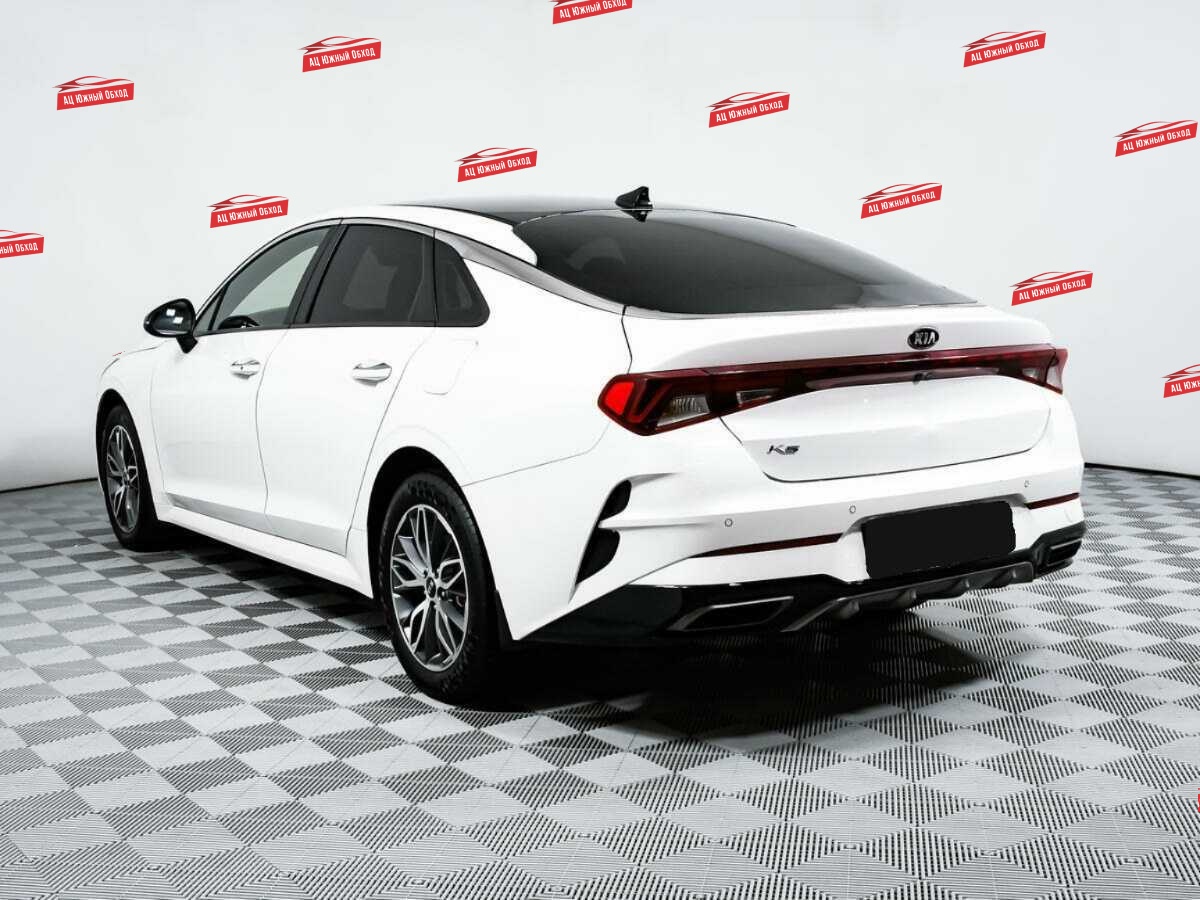 Купить Kia K5 с пробегом. Фото: #6