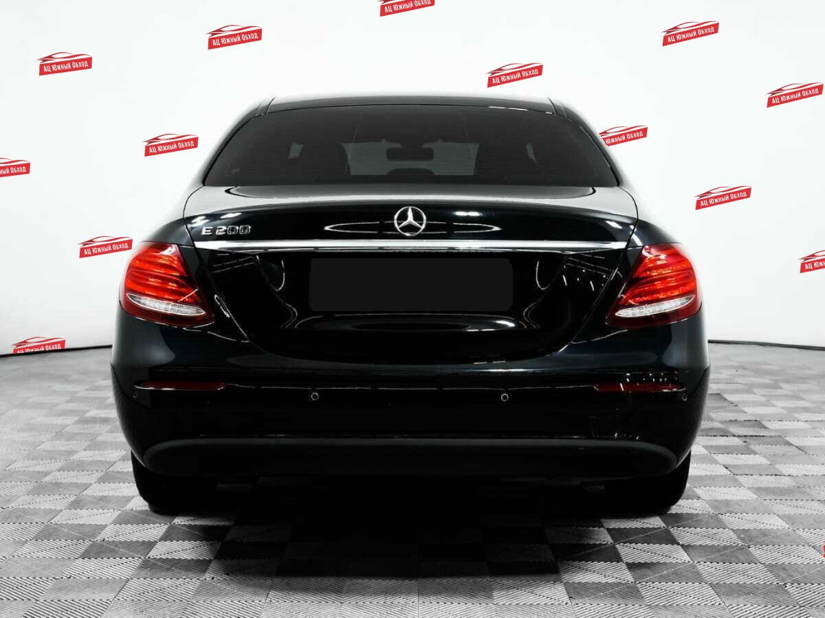 Купить Mercedes-Benz E-Класс с пробегом. Фото: #5