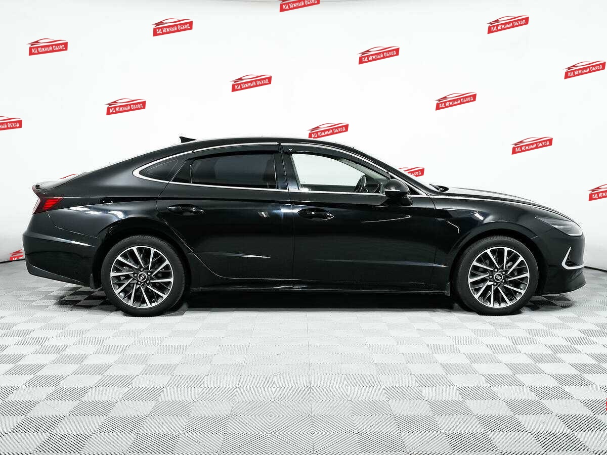 Купить Hyundai Sonata с пробегом. Фото: #3