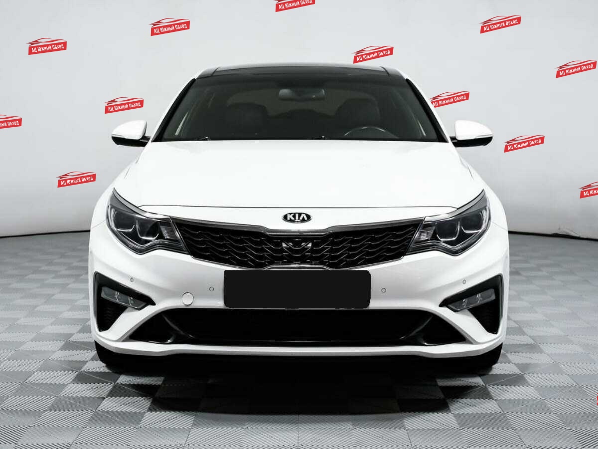 Купить Kia Optima с пробегом. Фото: #1
