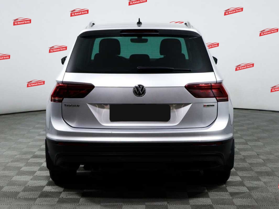 Купить Volkswagen Tiguan с пробегом. Фото: #5