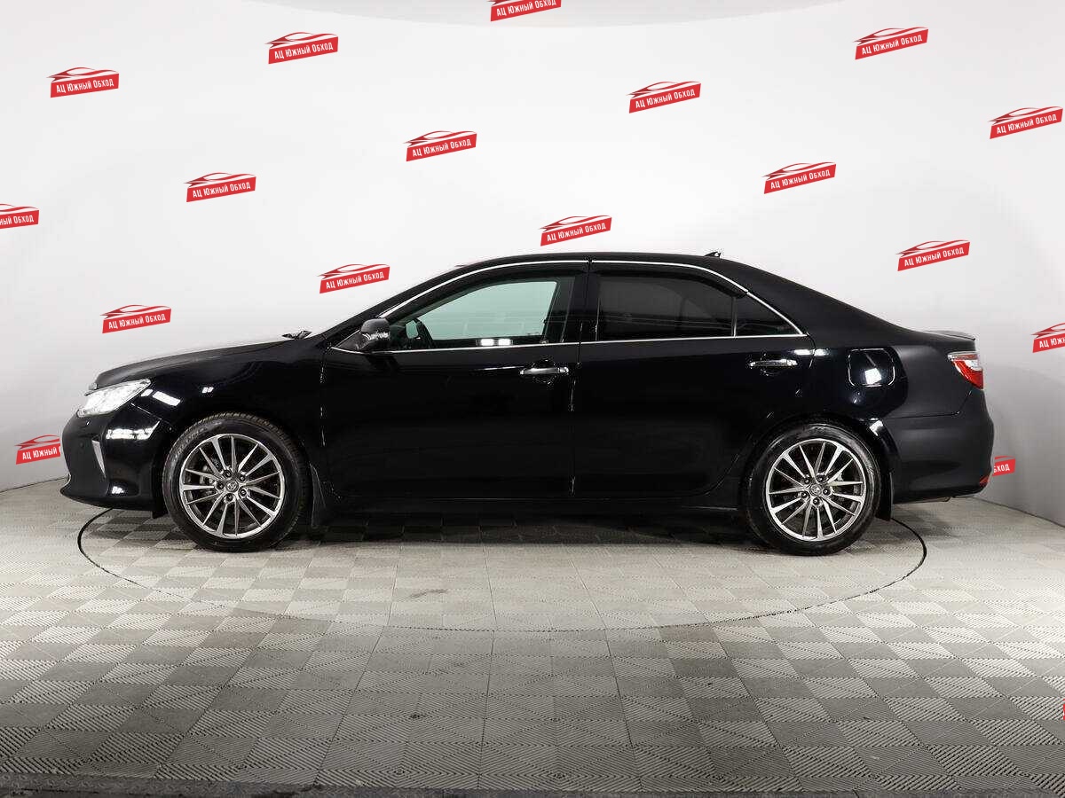 Купить Toyota Camry с пробегом. Фото: #3
