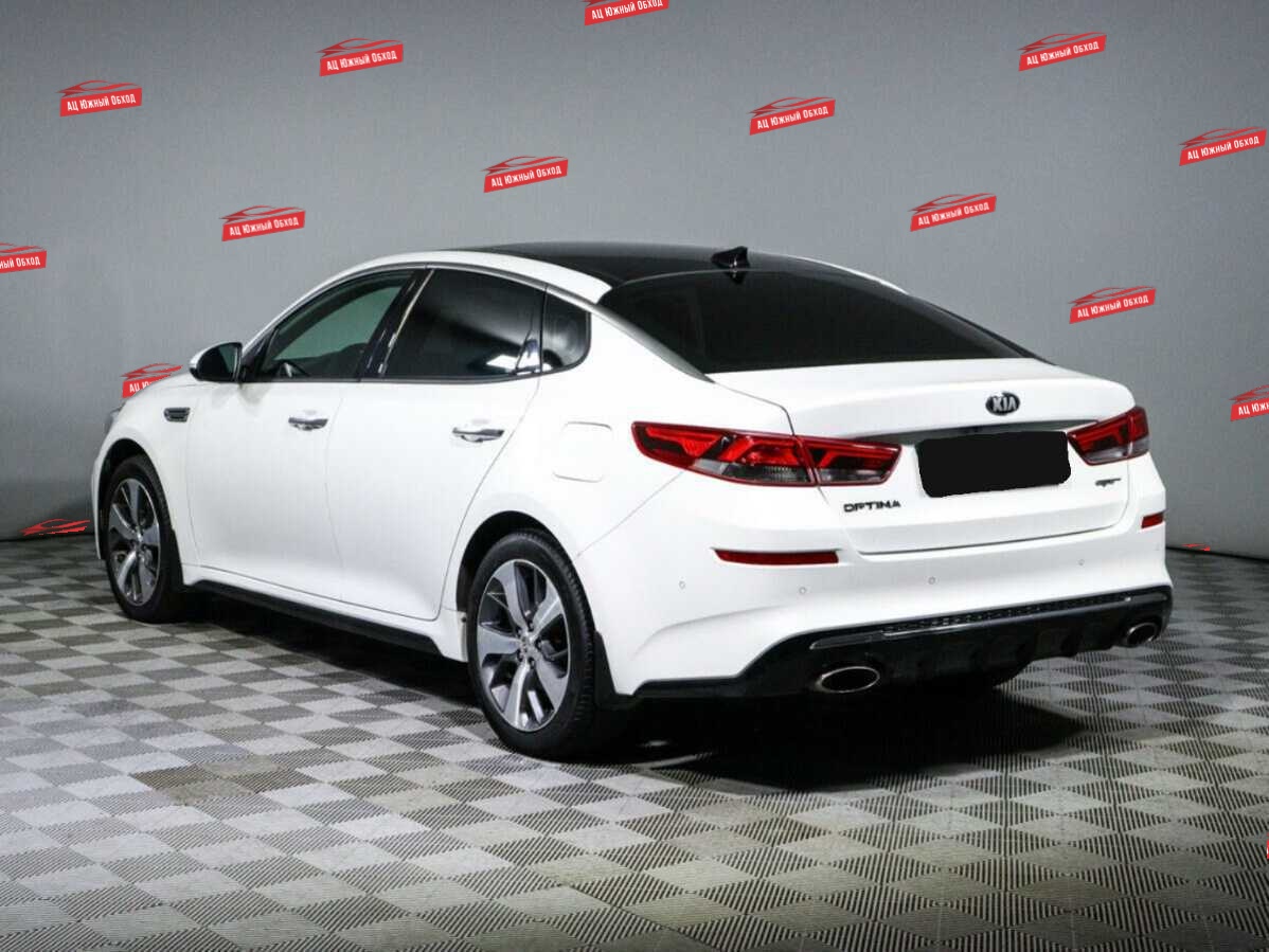 Купить Kia Optima с пробегом. Фото: #5